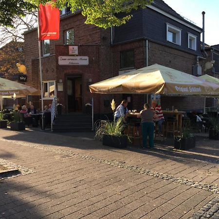 Zum Armen Mann Bed & Breakfast Düsseldorf Exterior foto