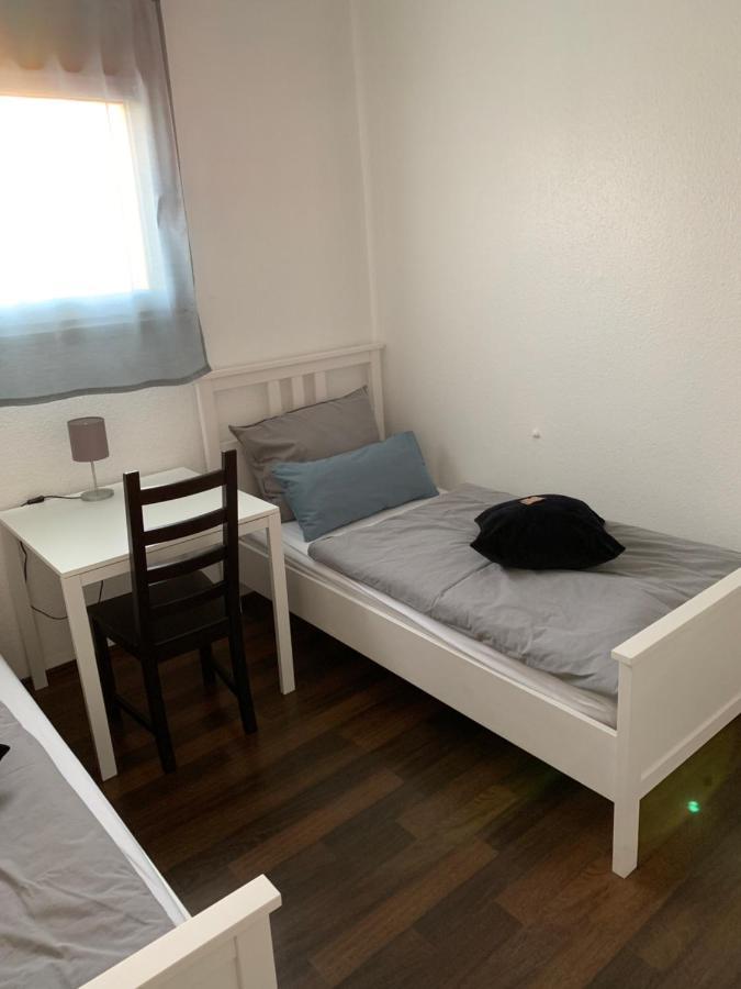 Zum Armen Mann Bed & Breakfast Düsseldorf Exterior foto