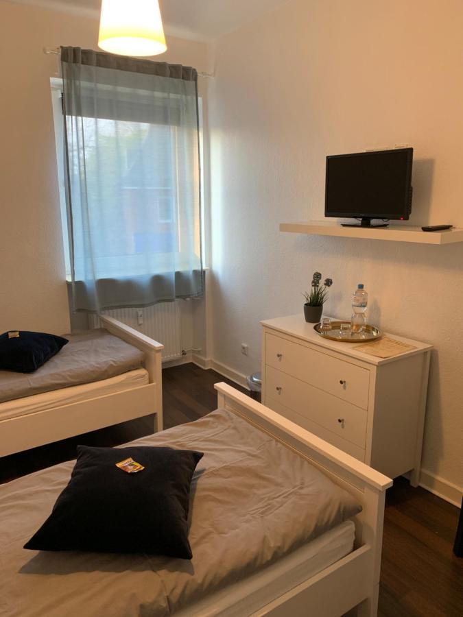 Zum Armen Mann Bed & Breakfast Düsseldorf Exterior foto