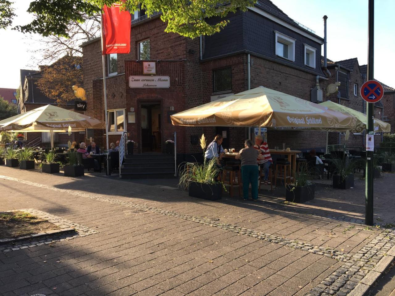 Zum Armen Mann Bed & Breakfast Düsseldorf Exterior foto