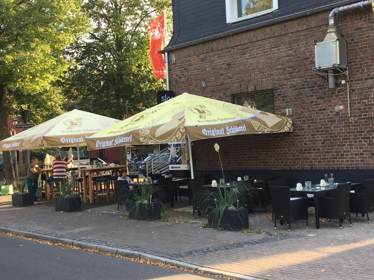 Zum Armen Mann Bed & Breakfast Düsseldorf Exterior foto