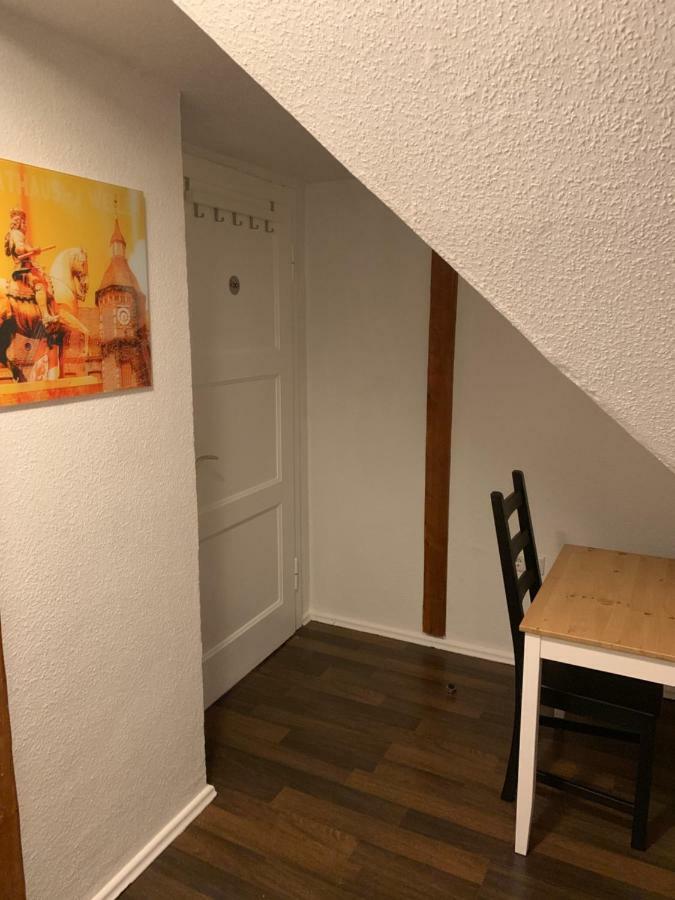 Zum Armen Mann Bed & Breakfast Düsseldorf Exterior foto